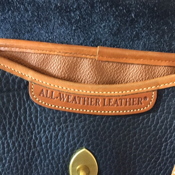 - Dooney & Bourke Cavalry Spectator Leather Crossbody Leather Bag - Picture 11 of 13